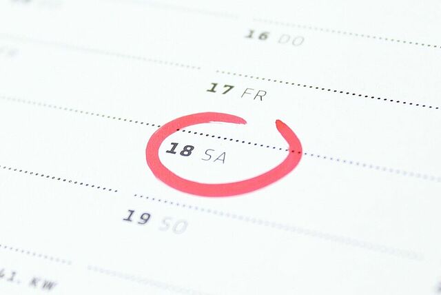 Terminkalender mit eingekreistem Termin.